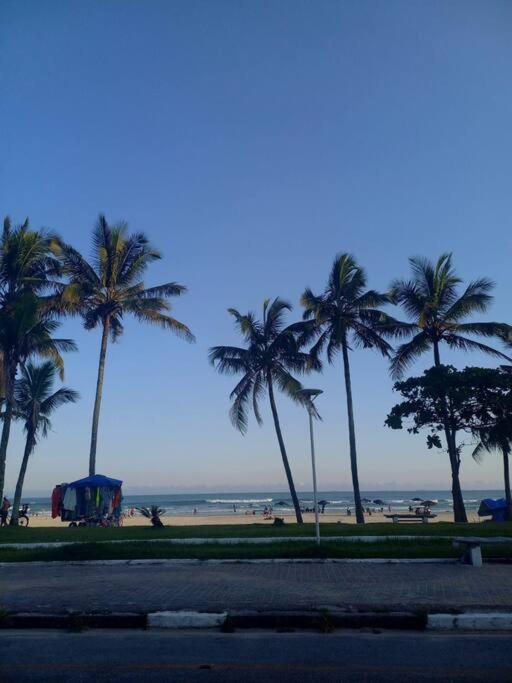 Apartamento 500M Da Praia Enseada, Guaruja Exterior photo